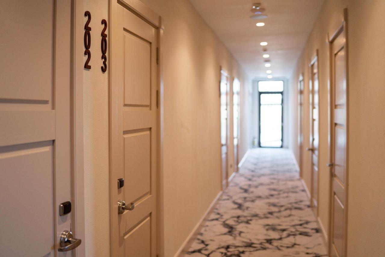 Pana Boutique Hotel Shymkent Exterior photo