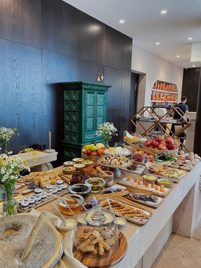 Pana Boutique Hotel Shymkent Exterior photo